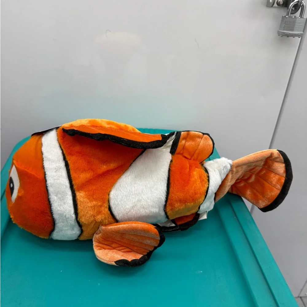 Disney Finding Nemo/Dory Plush Bundle (Nemo, Dory and Crush)